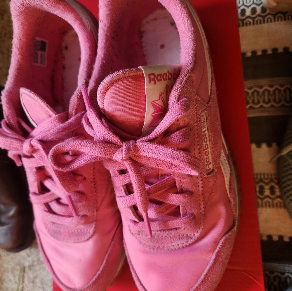 Reebok Women's Bright Pink Sneakers Classic Running